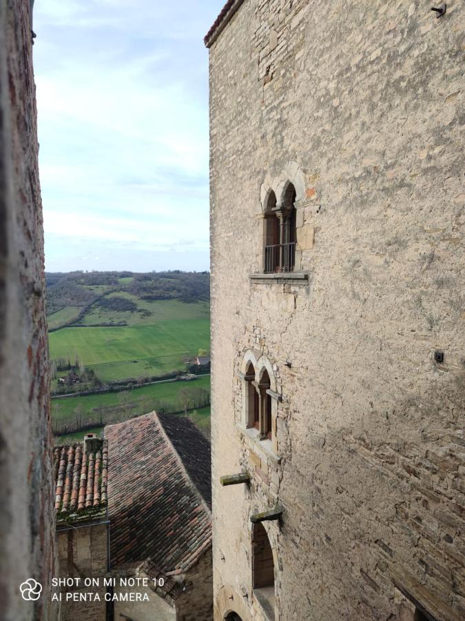 Apartamento Le Gite D'Olympe Cordes-sur-Ciel Exterior foto