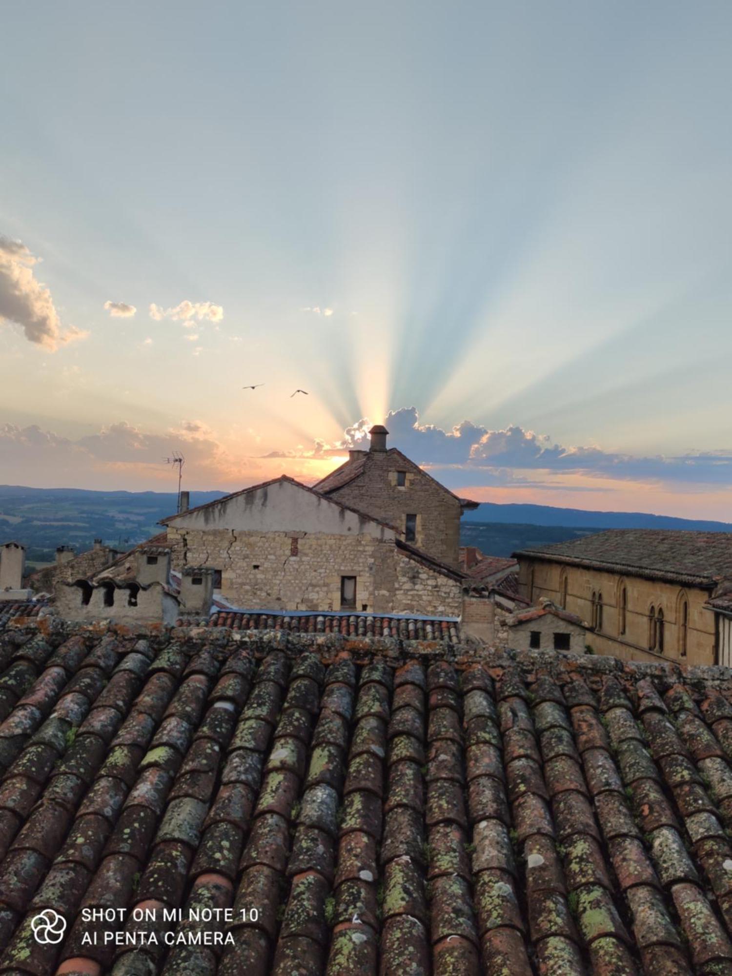 Apartamento Le Gite D'Olympe Cordes-sur-Ciel Exterior foto